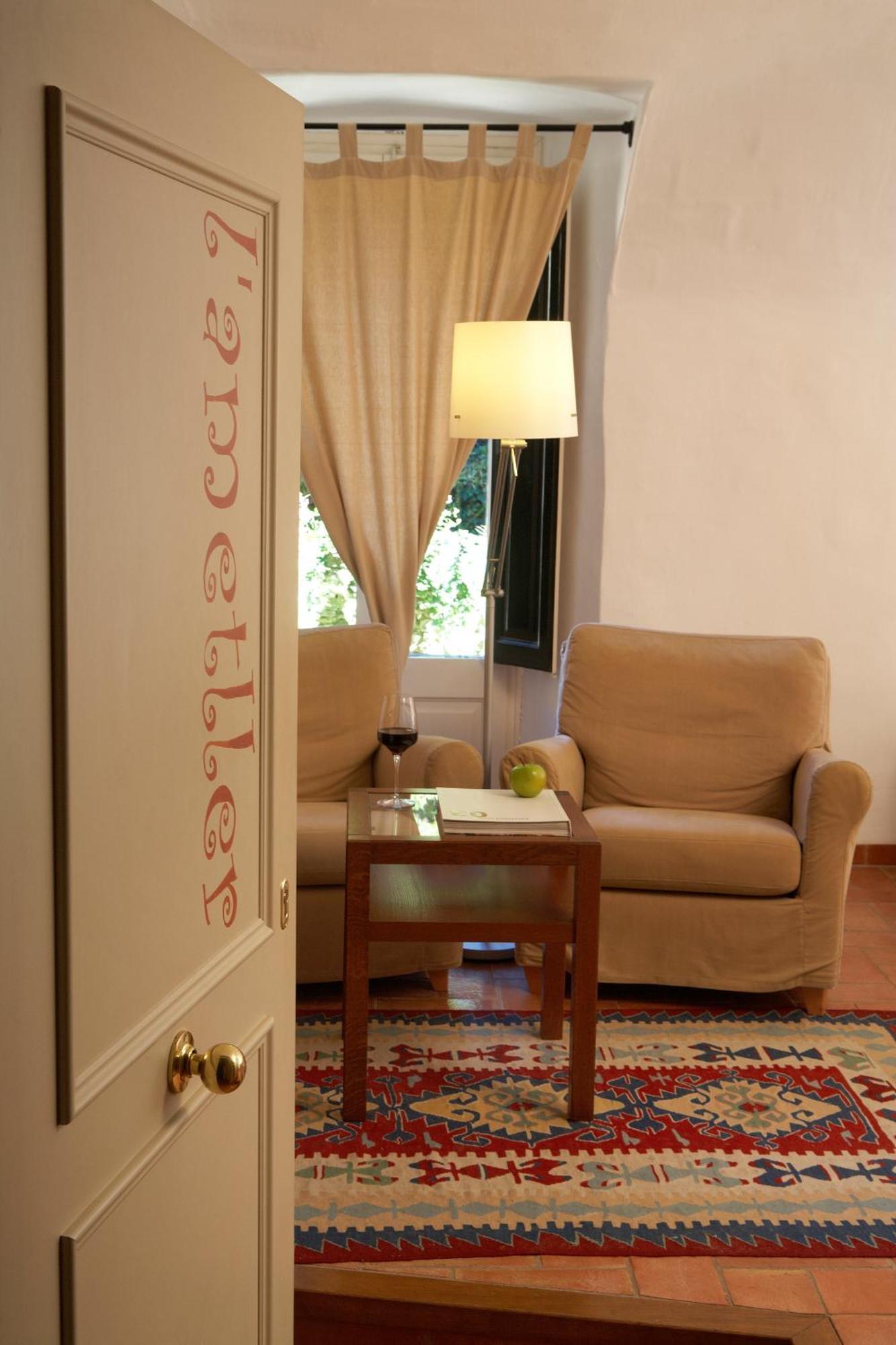 Hotel La Placa Madremanya Buitenkant foto
