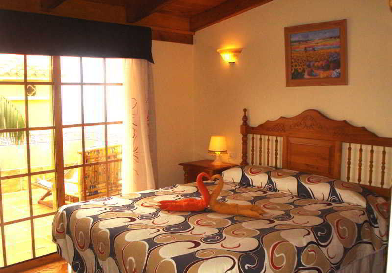 Hotel La Placa Madremanya Buitenkant foto