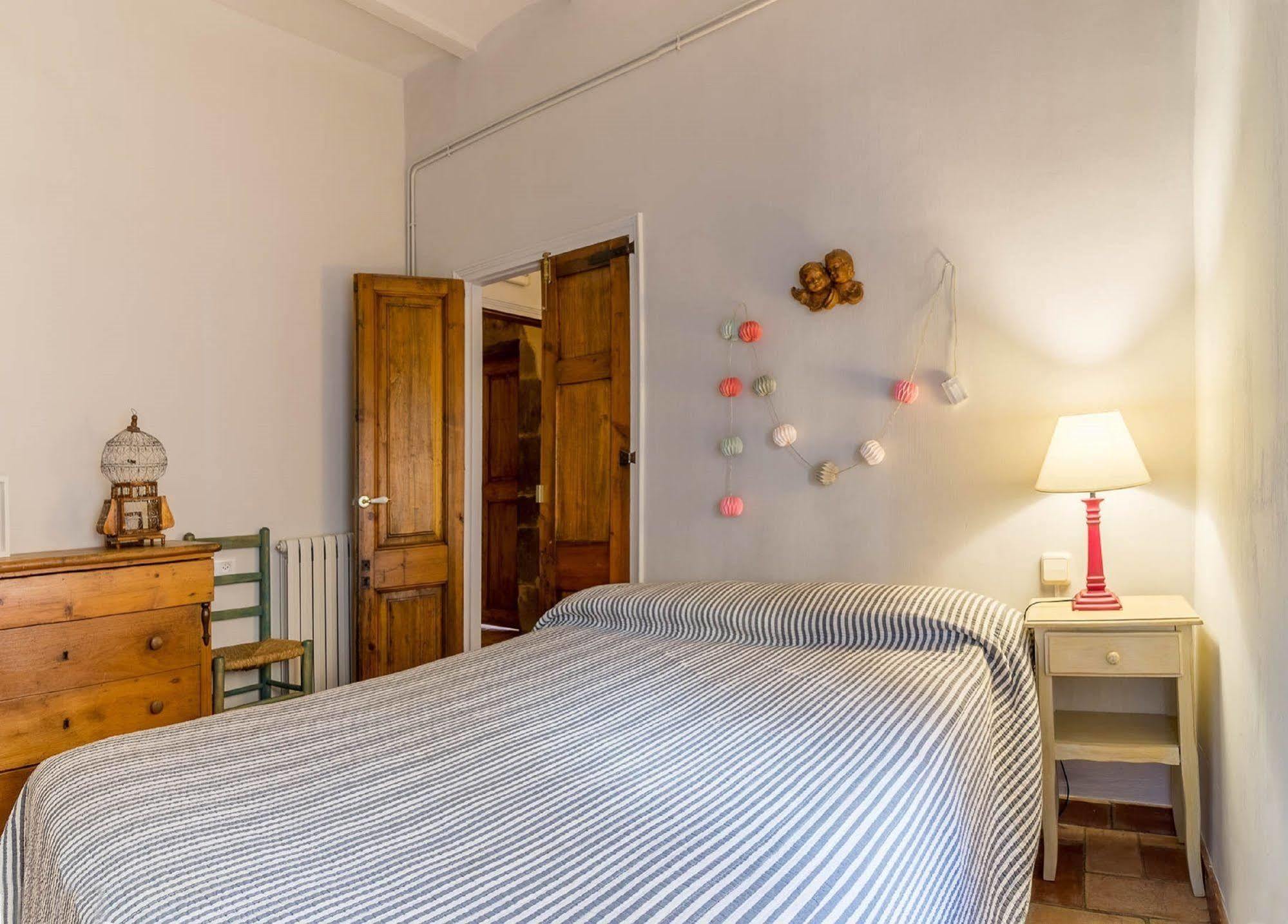 Hotel La Placa Madremanya Buitenkant foto